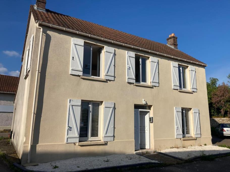 Holiday home Maison De A 40 Km De Paris *