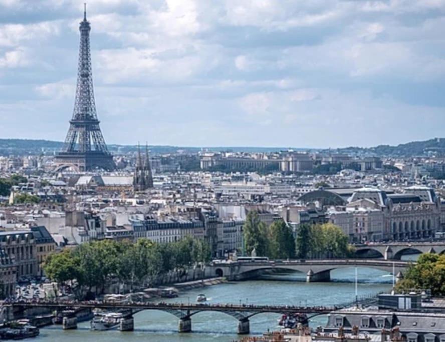 Maison De A 40 Km De Paris Holiday home