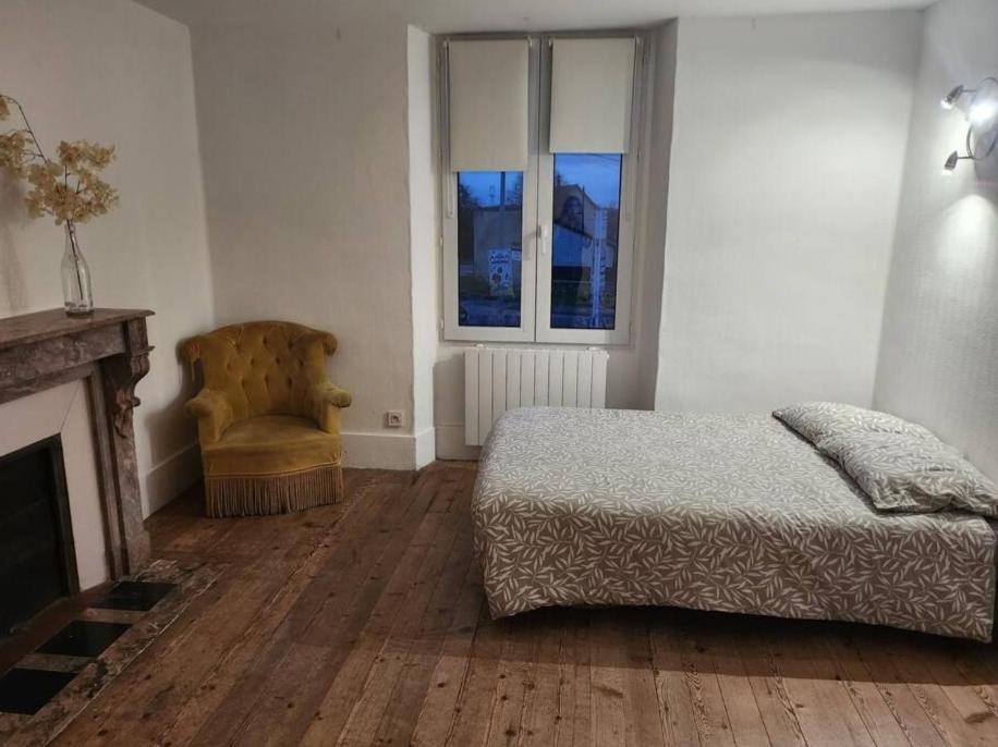 Maison De A 40 Km De Paris Holiday home *
